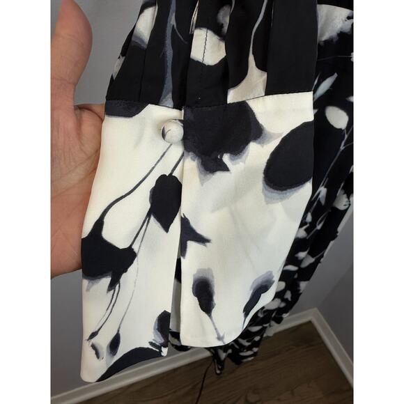 EQUIPMENT Neema Asymmetric Wrap-effect Floral Georgette Maxi DressTrue Black 2 - Picture 14 of 15